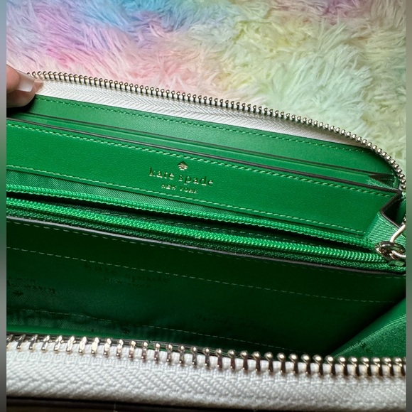Kate Spade Wallet - Picture 2 of 4